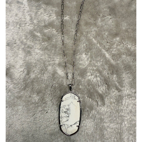 Kendra Scott Reid Faceted Howlite Rhodium Plated Pendant Necklace Adjustable - Picture 2 of 6